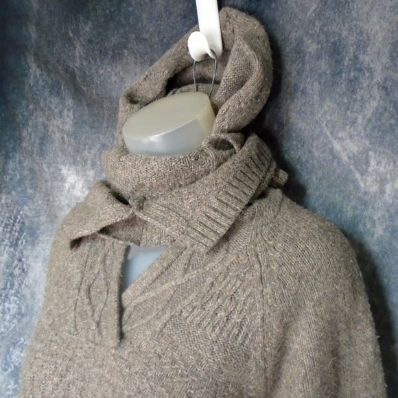 Hoodie, Cropped One of a Kind Sweater...Wait....What IS This? - Picture 3 of 11